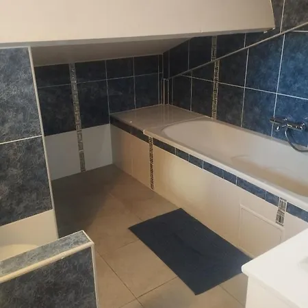 Airbnb Villa